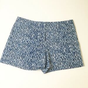 KENAR shorts blue and white size 0 Stretchy
